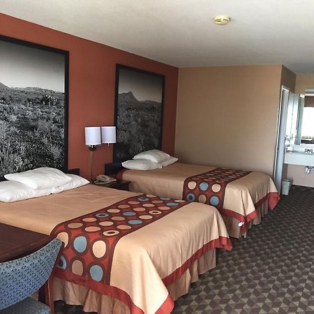 Super 8 By Wyndham Bastrop Tx Exterior foto